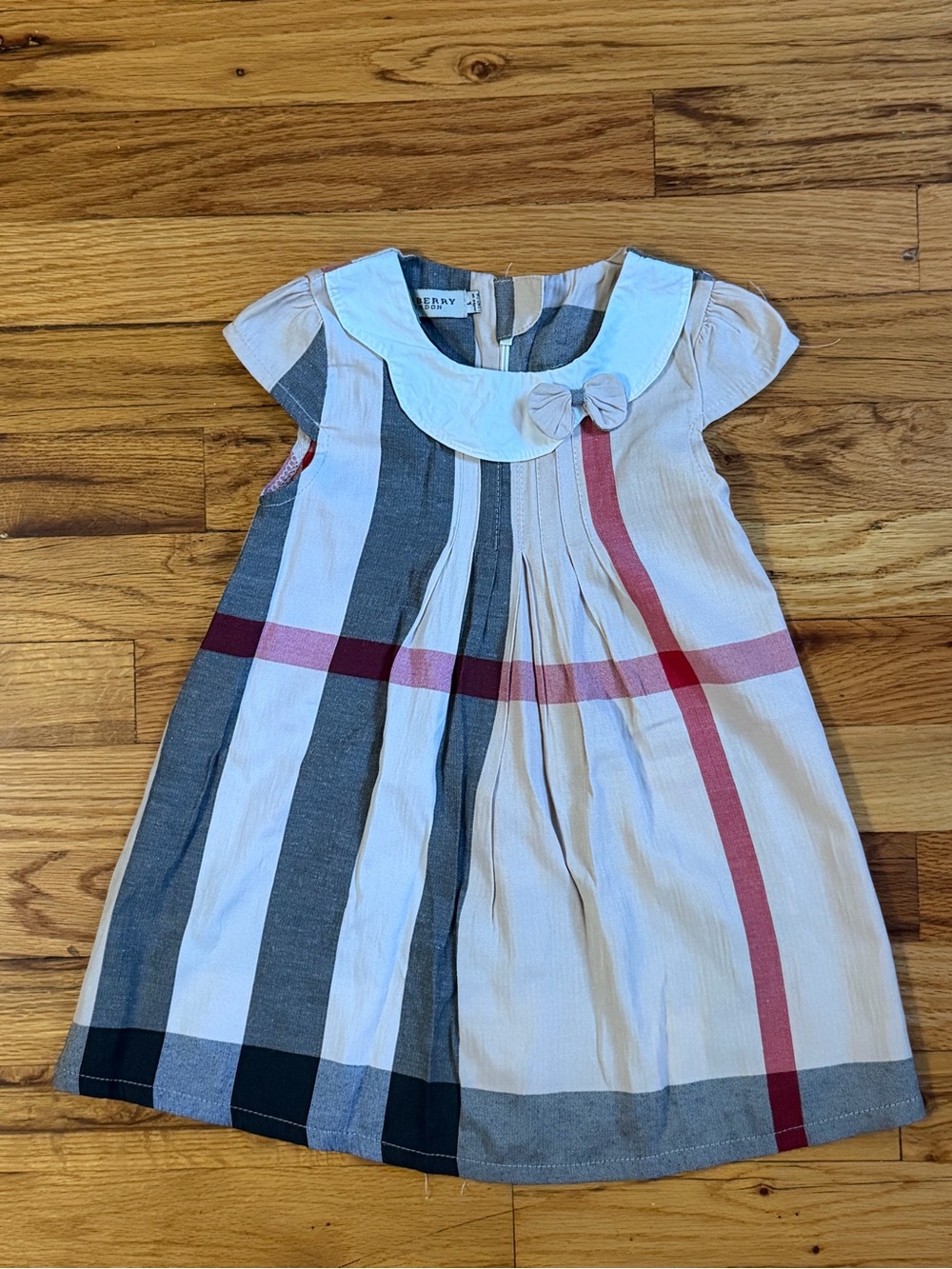 Burberry London Baby Girl Check Dress – 9–12 Months - Picture 4 of 12
